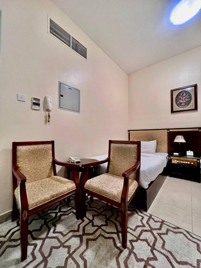 Dream Palace Hotel Ajman Exteriör bild